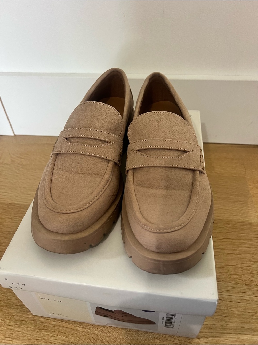 Platform tan loafers